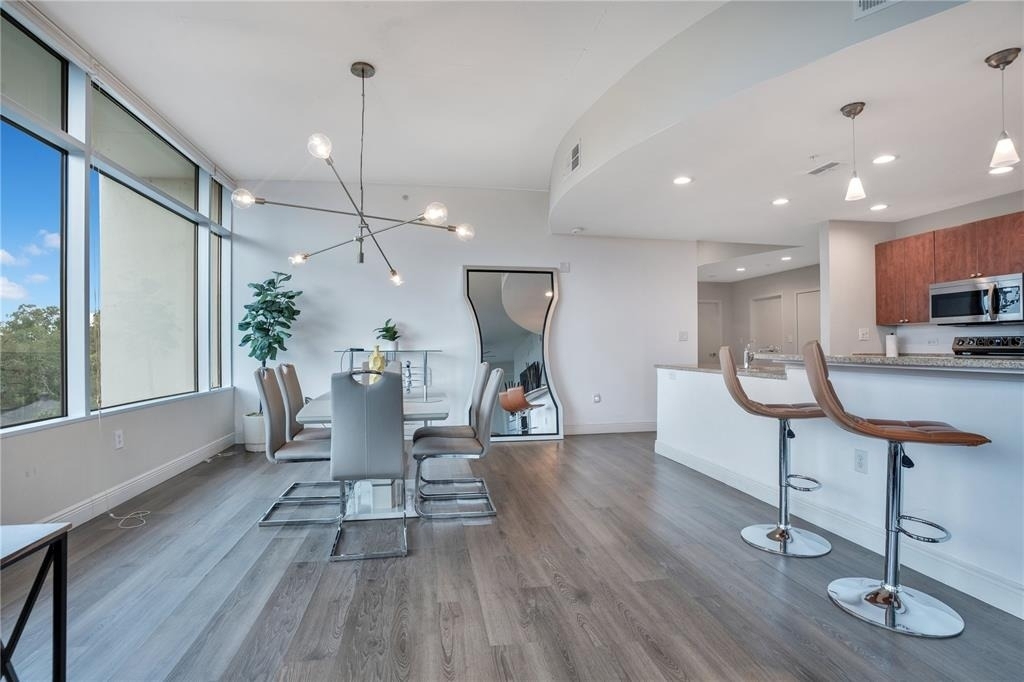 525 E Jackson Street - Photo 20
