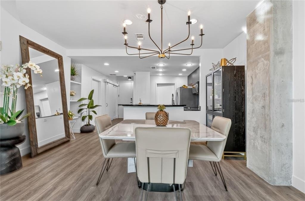 525 E Jackson Street - Photo 17