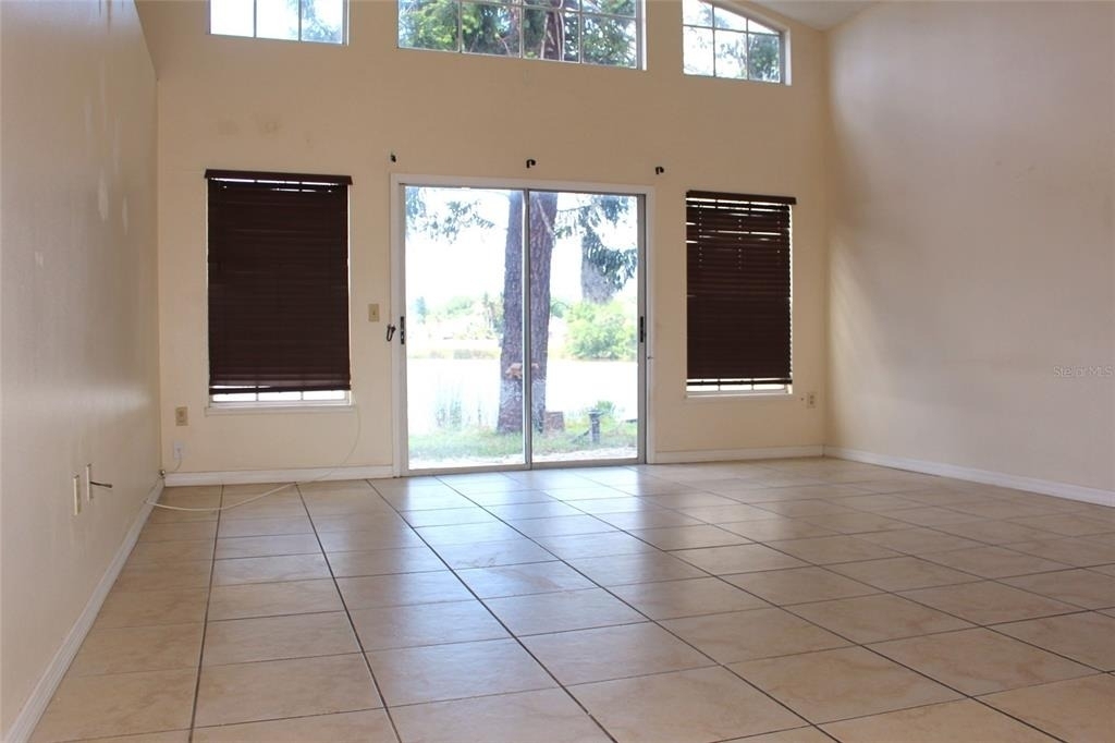 3036 Dellcrest Place - Photo 3