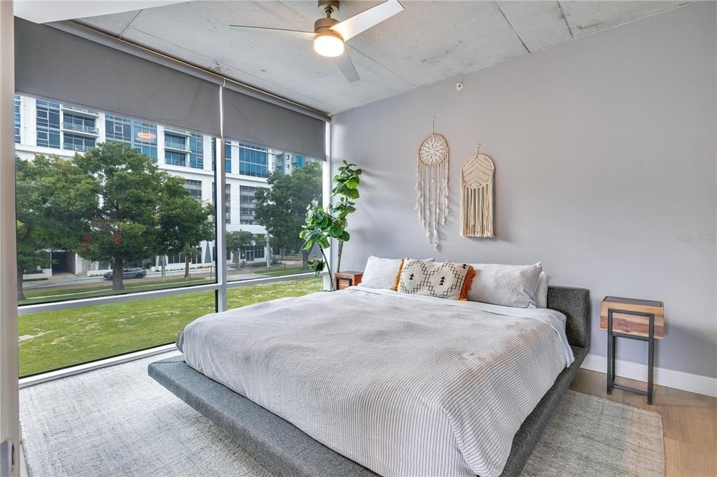525 E Jackson Street - Photo 21
