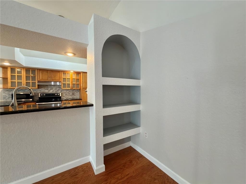 10341 Cypress Isle Court - Photo 10