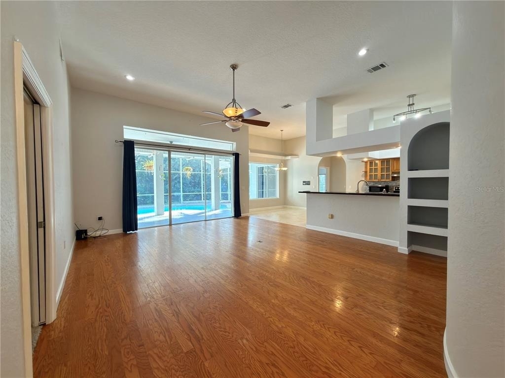 10341 Cypress Isle Court - Photo 9