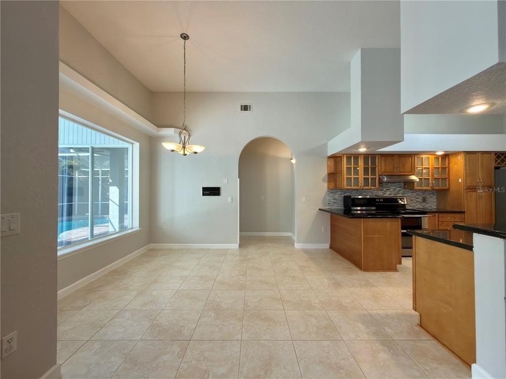 10341 Cypress Isle Court - Photo 13