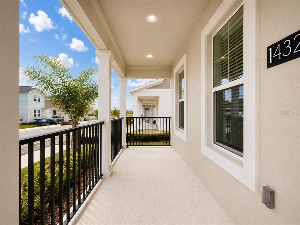 1432 Viscaya Cove Boulevard - Photo 3