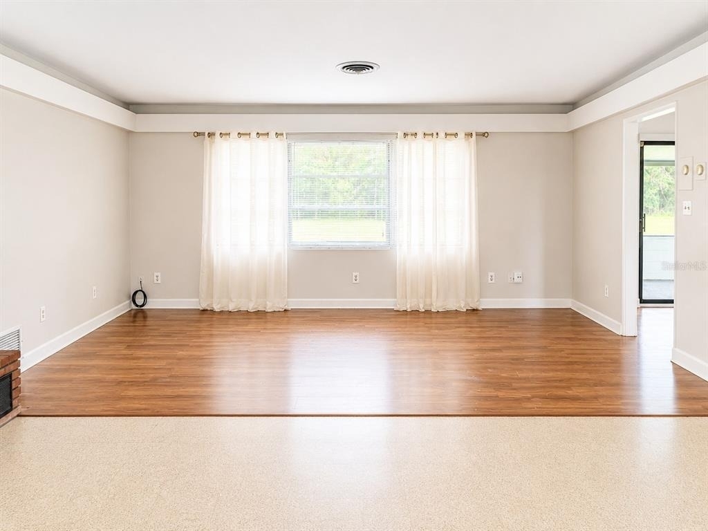 1675 De Leon Street - Photo 3