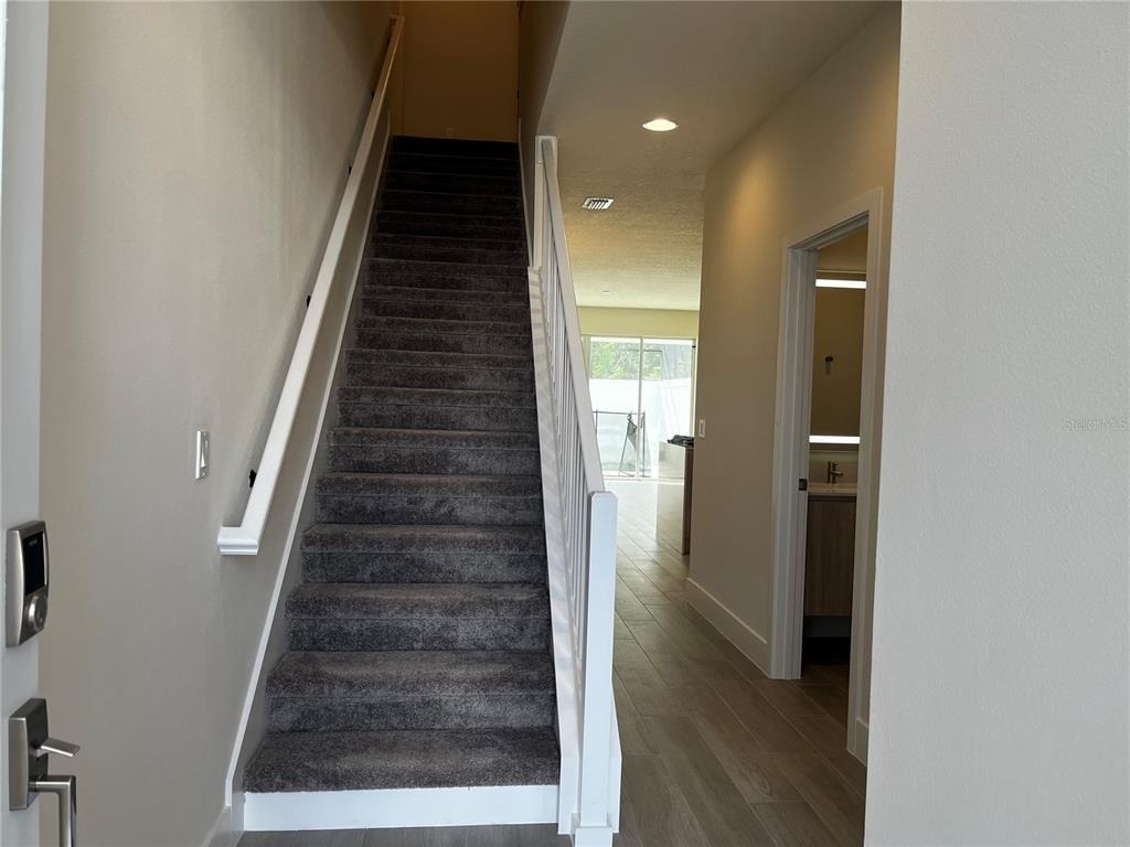 1427 Serendipity Lane - Photo 30