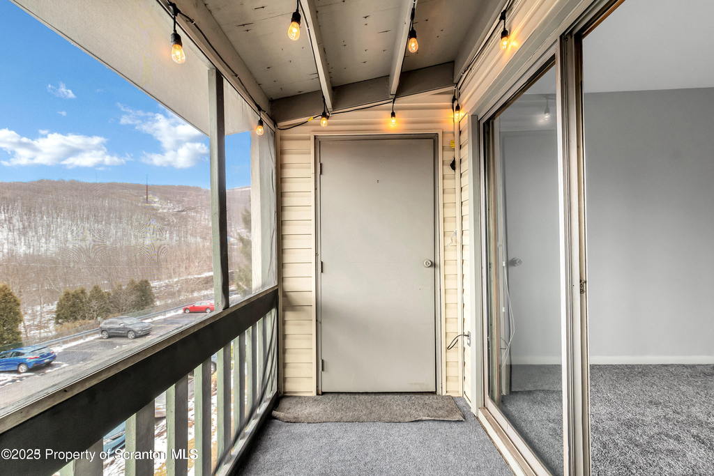1711 Summit Pointe - Photo 11