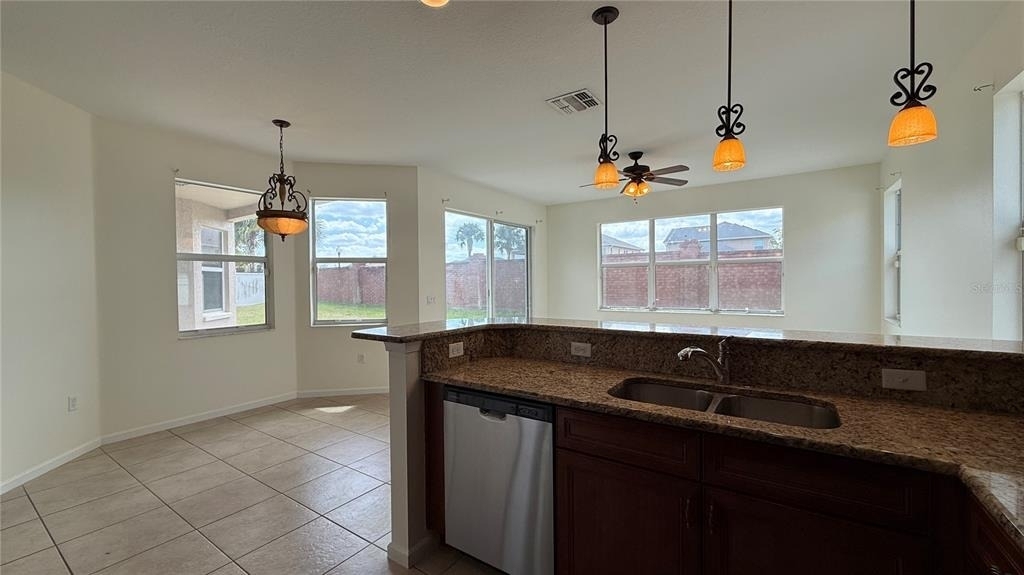 15812 Starlite Street - Photo 6