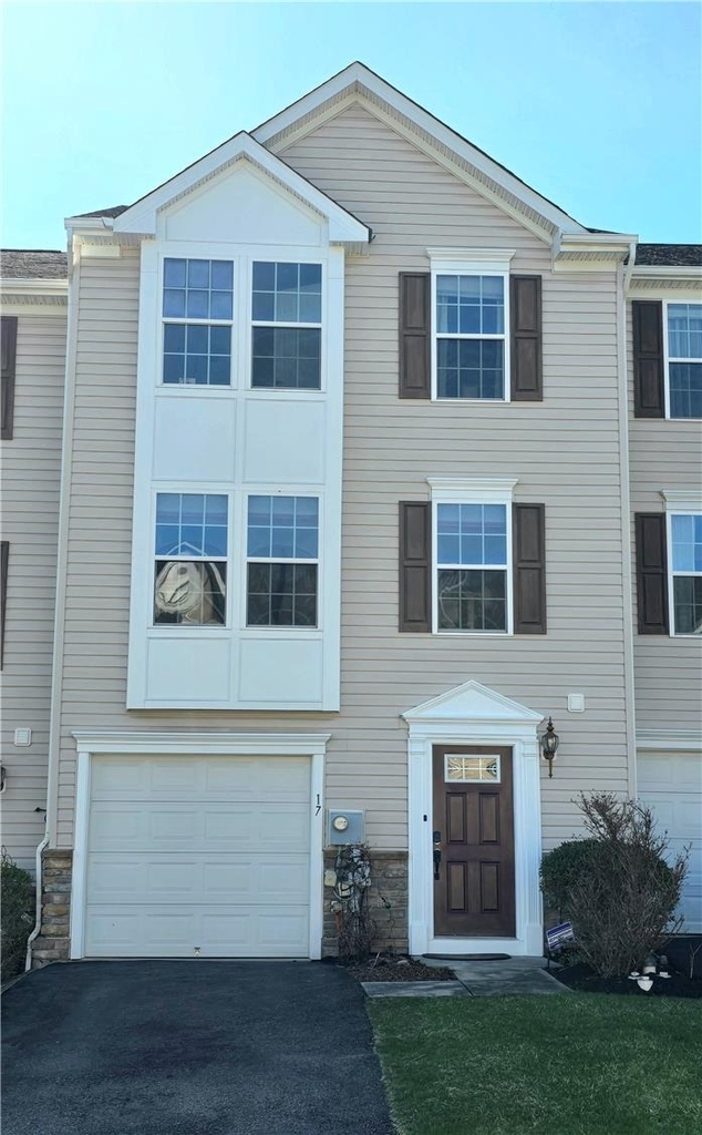 17 Red Rose Lane - Photo 0