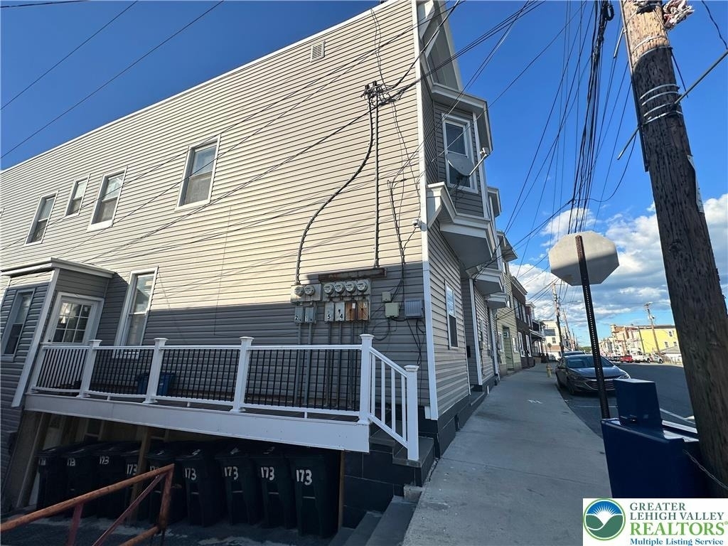 171 W Ridge Street - Photo 7