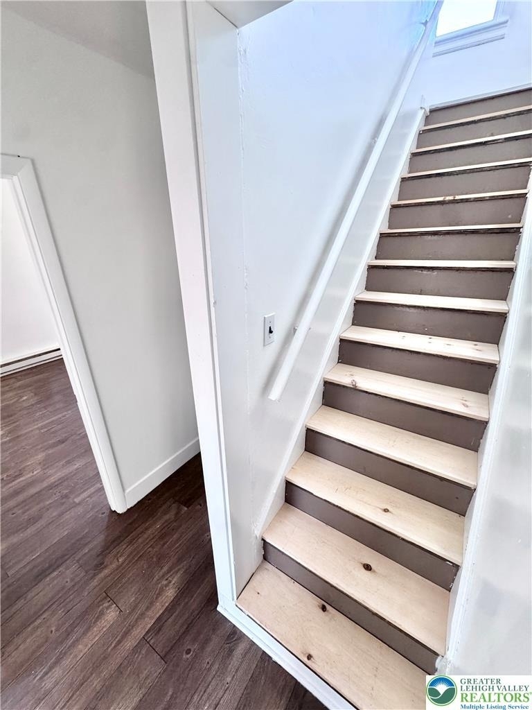 535 W Tilghman Street - Photo 12