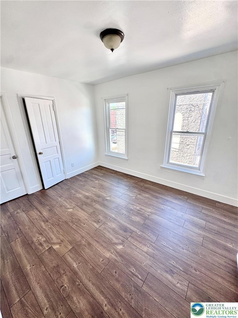 535 W Tilghman Street - Photo 4