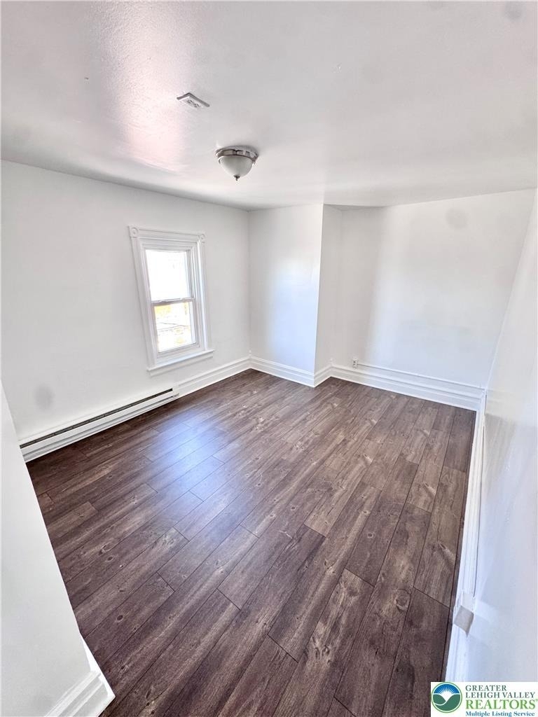 535 W Tilghman Street - Photo 14