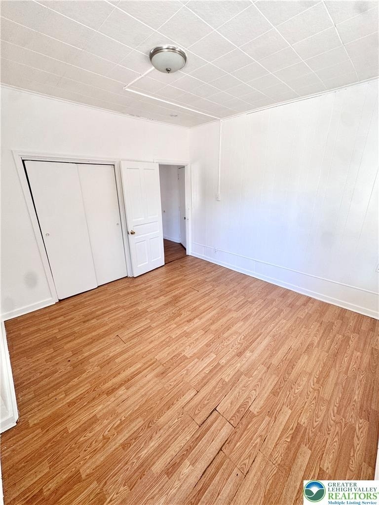535 W Tilghman Street - Photo 4