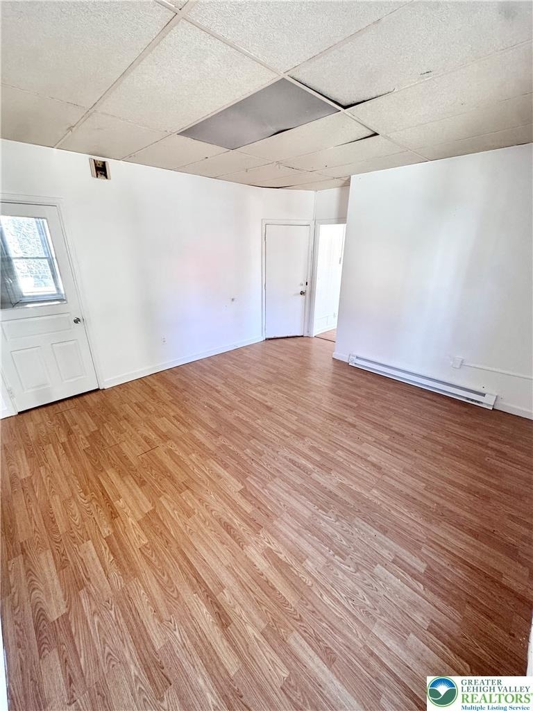 535 W Tilghman Street - Photo 2
