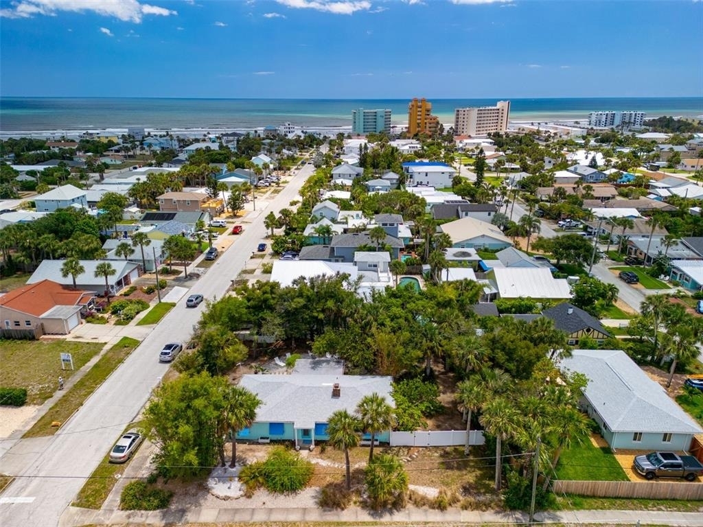 705 N Peninsula Avenue - Photo 3