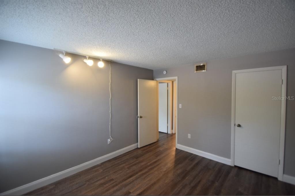 1005 S New York Avenue - Photo 6