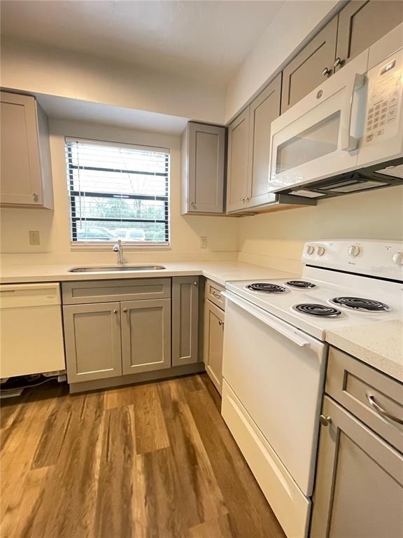 914 Sw 59th Terrace - Photo 2