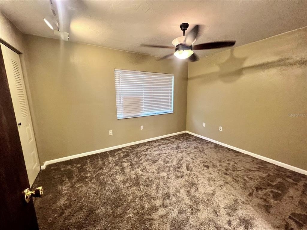 2735 Sw 35th Place - Photo 5