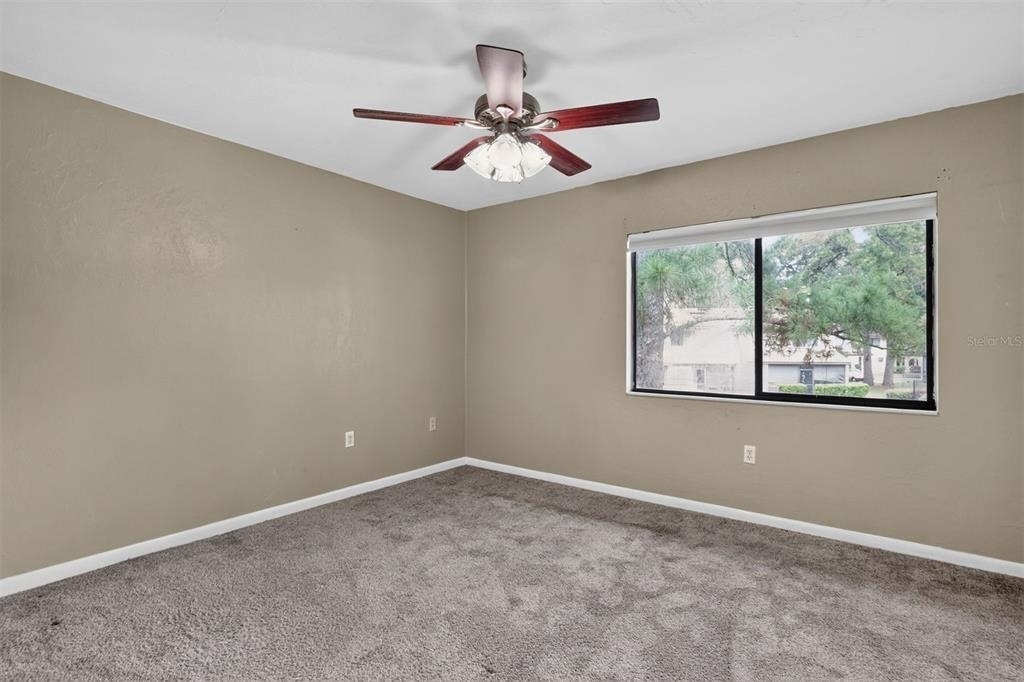 2735 Sw 35th Place - Photo 15