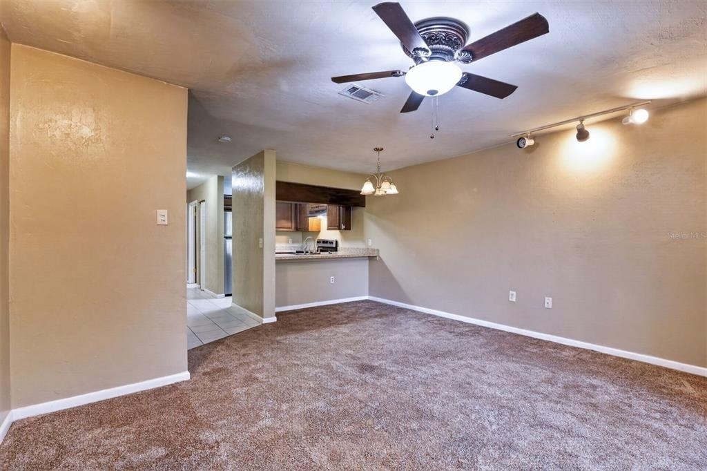 2735 Sw 35th Place - Photo 6