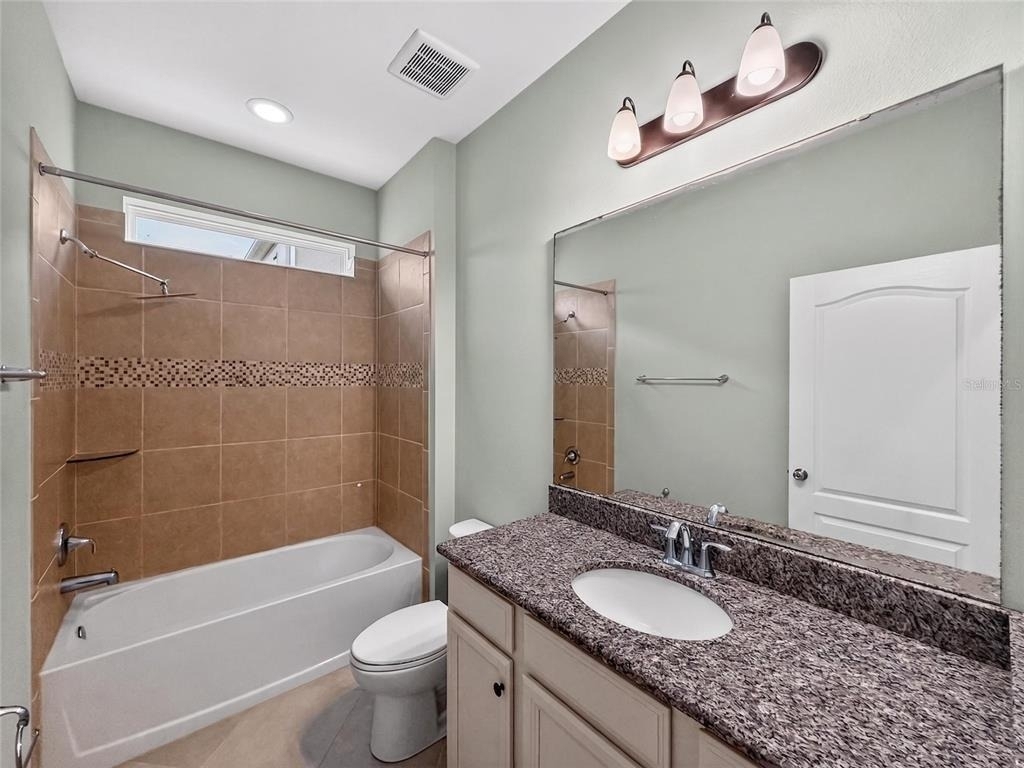 2062 Redbay Avenue - Photo 24
