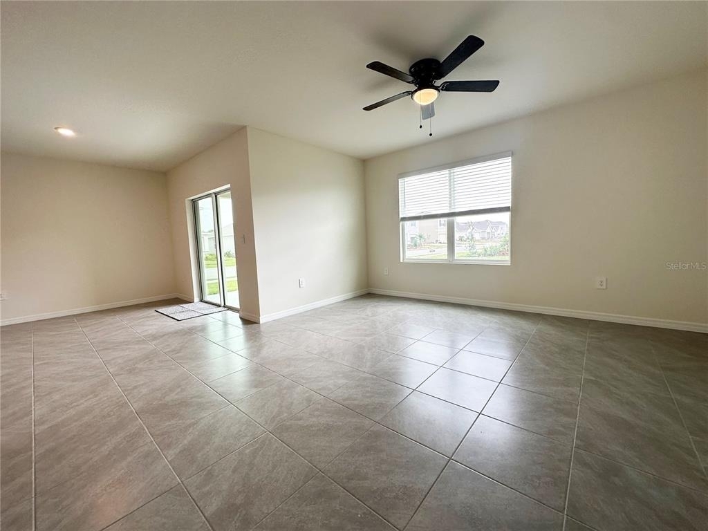 5105 Vecchio Court - Photo 8