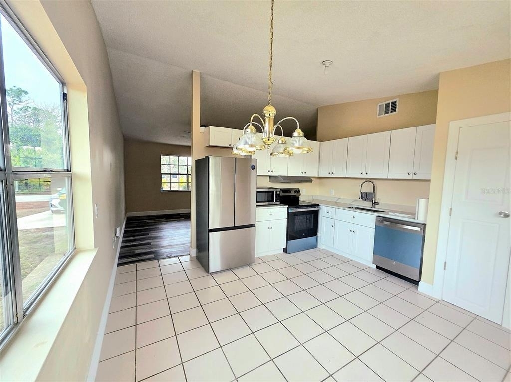 12091 Crossgate Avenue - Photo 1