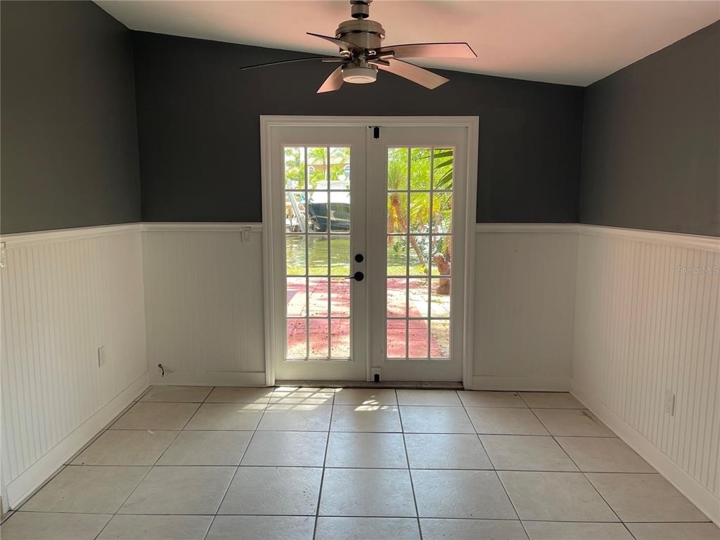 2100 Avenue A - Photo 9
