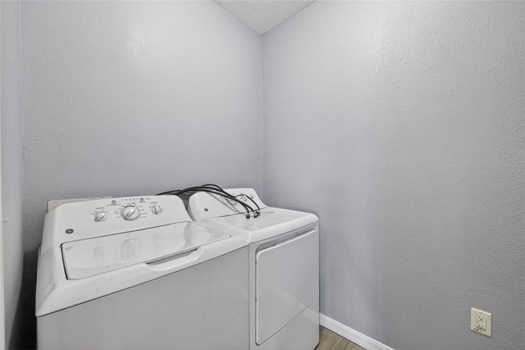 4042 Wayfarer Way - Photo 25
