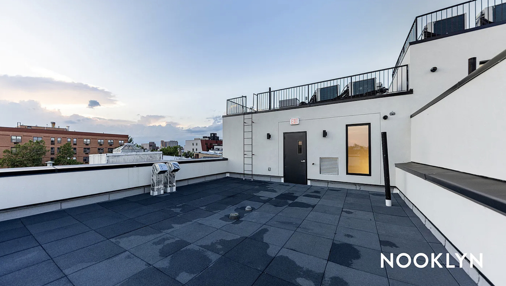589 Knickerbocker Avenue - Photo 4