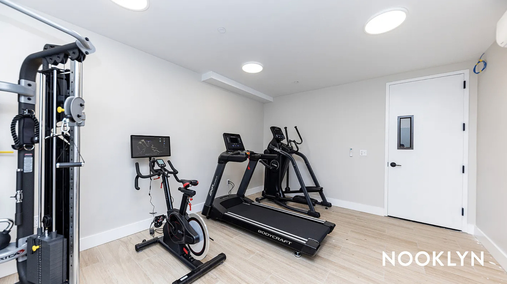 589 Knickerbocker Avenue - Photo 6