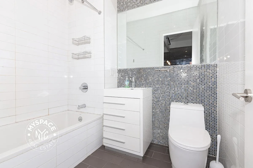 1090 Bedford Avenue - Photo 5