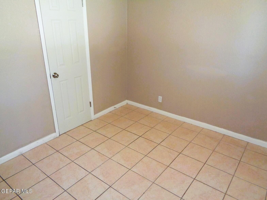 8724 Polaris Street - Photo 18