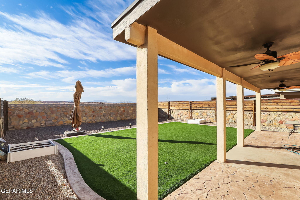 3921 Desert Dunes Drive - Photo 38