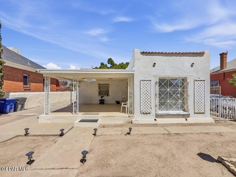 921 Olive Avenue - Photo 1