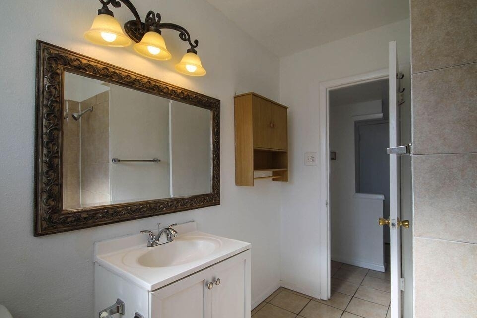 209 San Saba Road - Photo 10