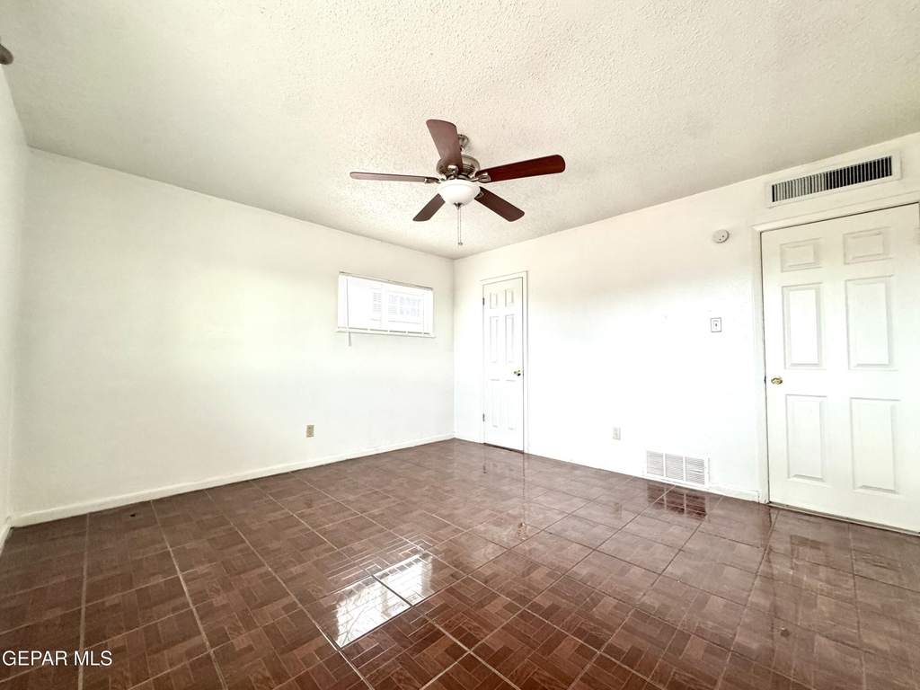 209 San Saba Road - Photo 19