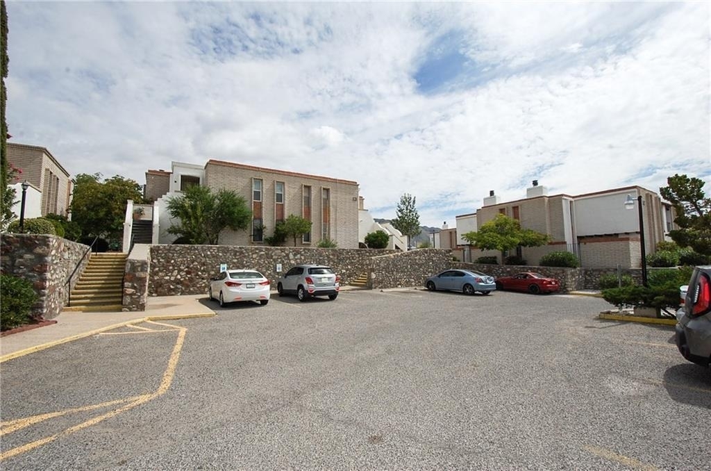6201 Escondido Drive - Photo 11