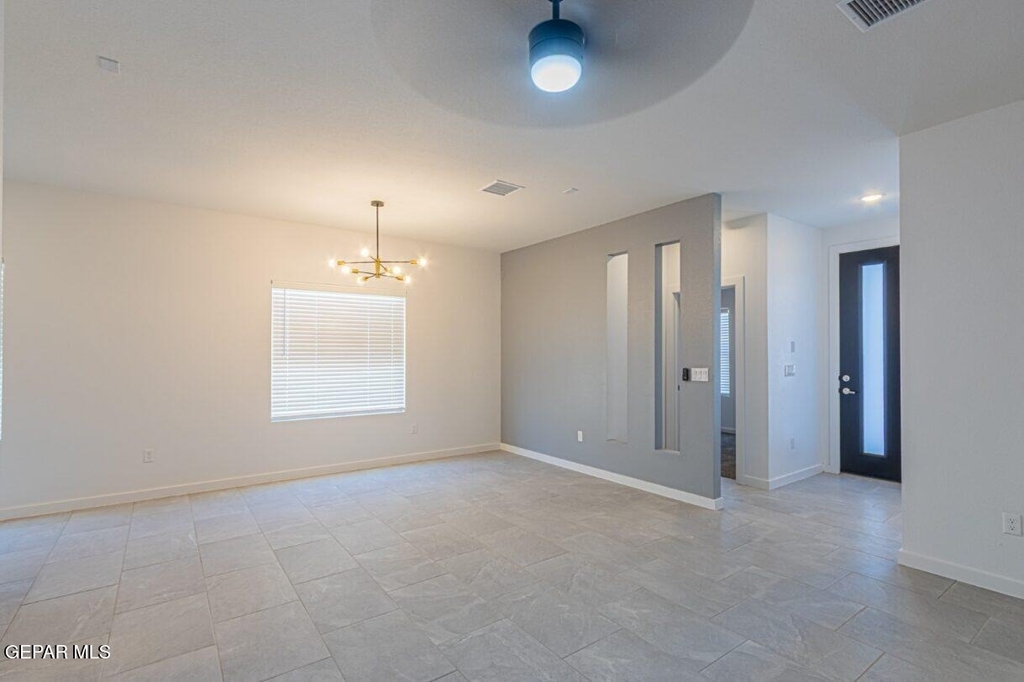 15168 Composition Avenue - Photo 5