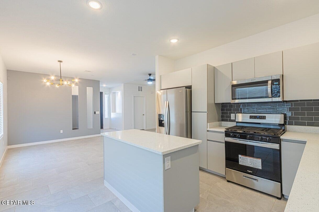 15168 Composition Avenue - Photo 13
