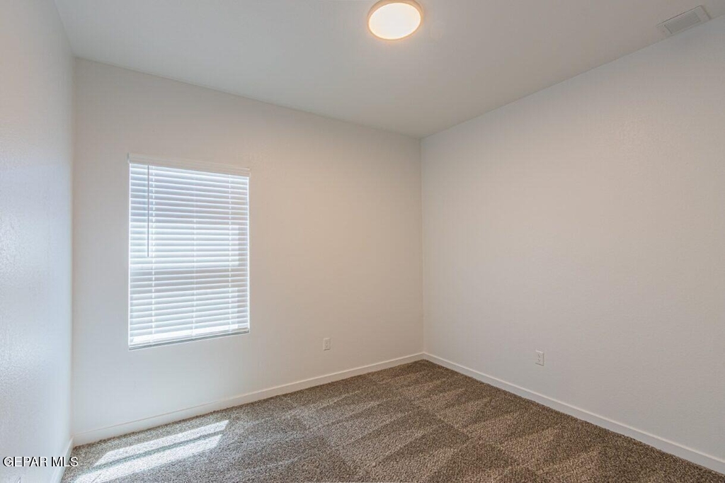 15168 Composition Avenue - Photo 16