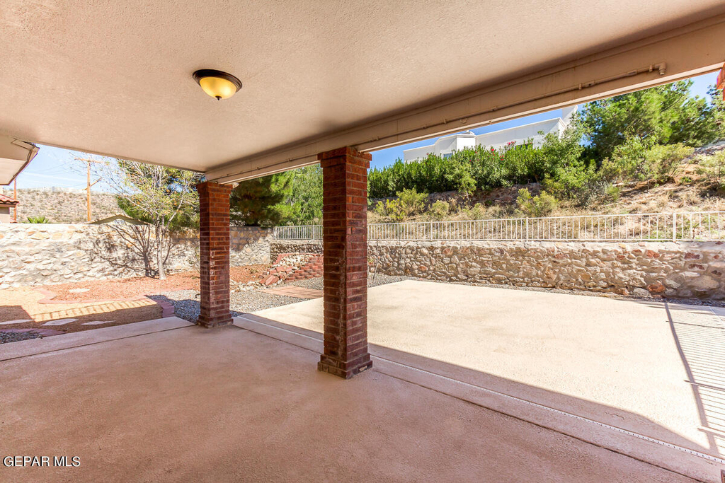 6104 La Posta Drive - Photo 27