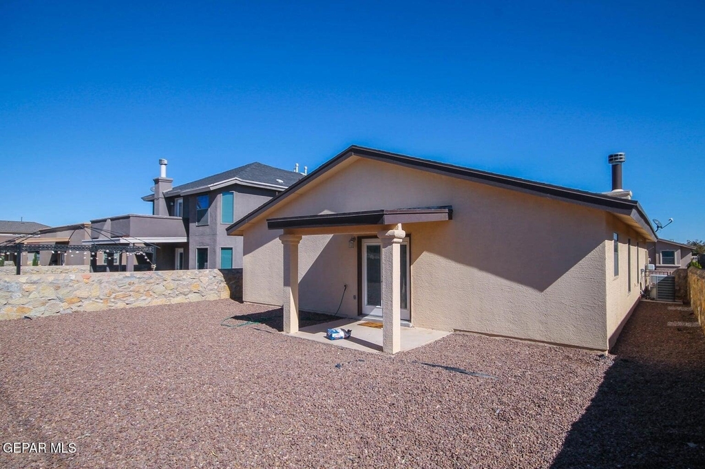4833 Adrian Campos Street - Photo 5
