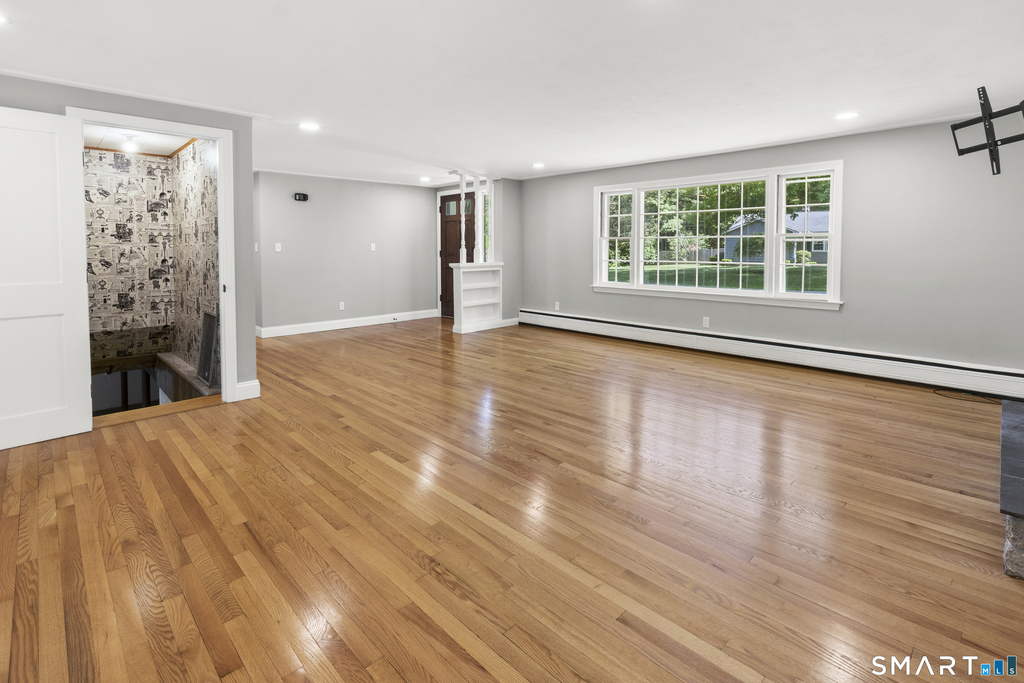 35 Woodland Drive - Photo 10