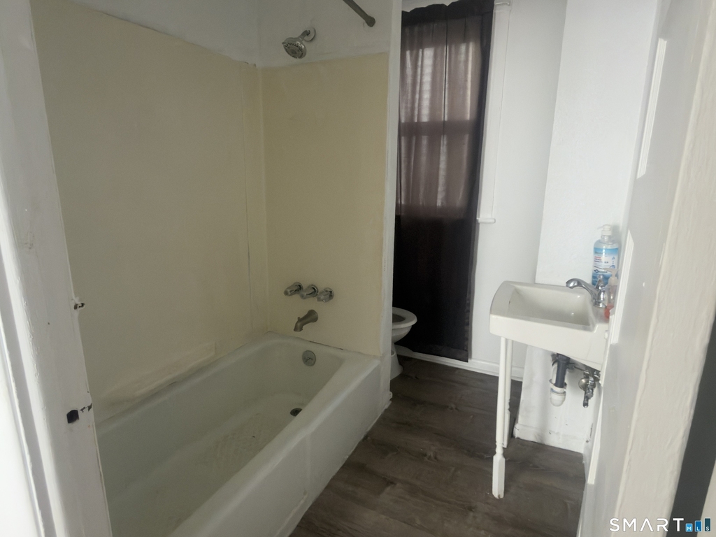 160 Main Street - Photo 5