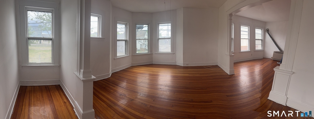 160 Main Street - Photo 2