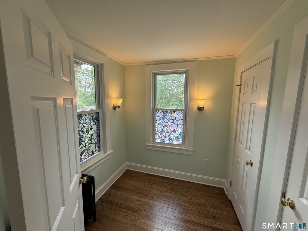 133 Eastern Drive - Photo 1