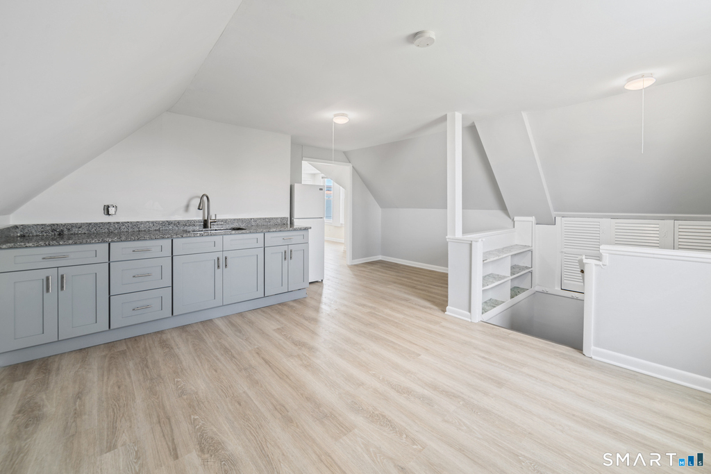 714 B Madison Avenue - Photo 10