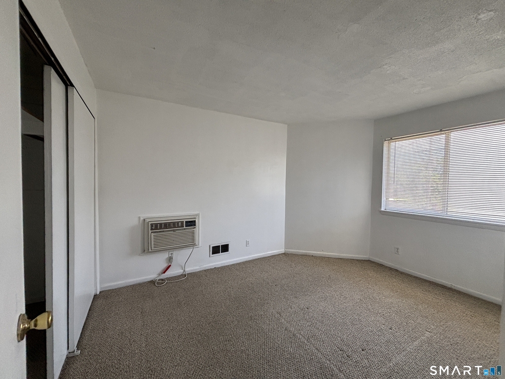 276 East Avenue - Photo 5